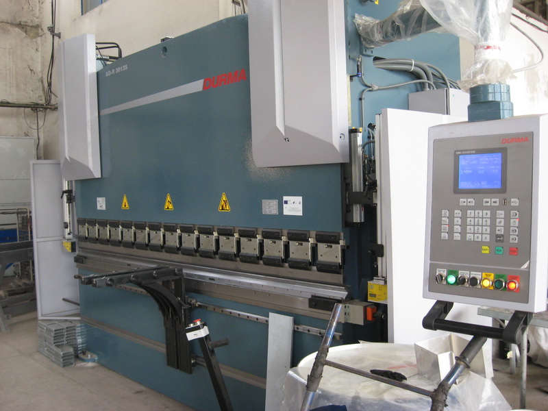 CNC       DURMA AD-R 30135